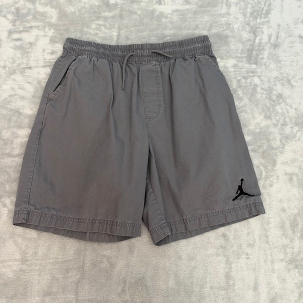 Jordan Boys Gray Woven Shorts L 12-13 Jumpman Drawstring Pockets EUC